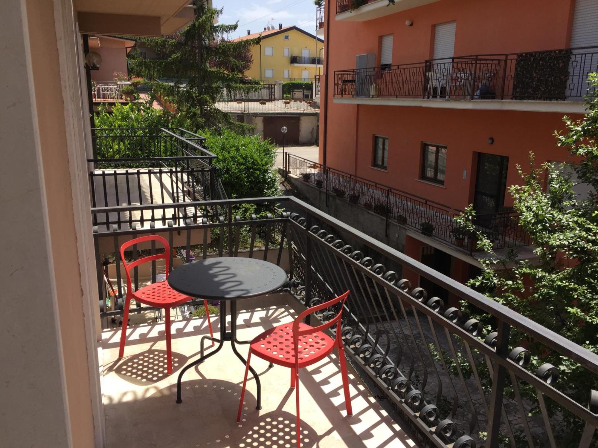 Corno Piccolo Cozy Home In L'Aquila City Center LʼAquila Exterior foto